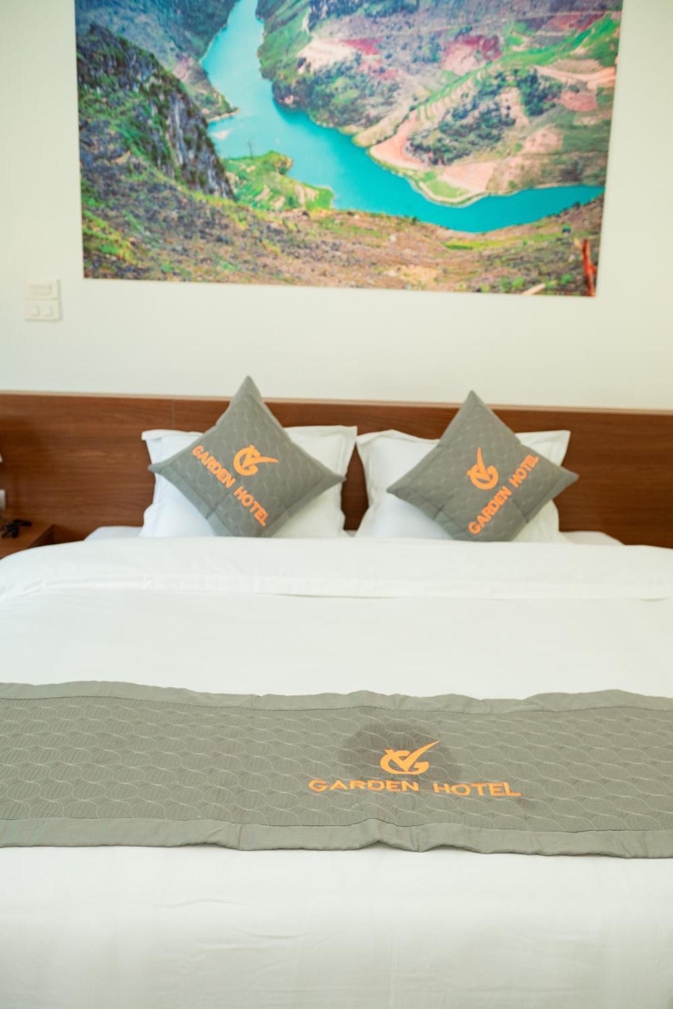 Garden Hotel II Ha Giang Exterior photo