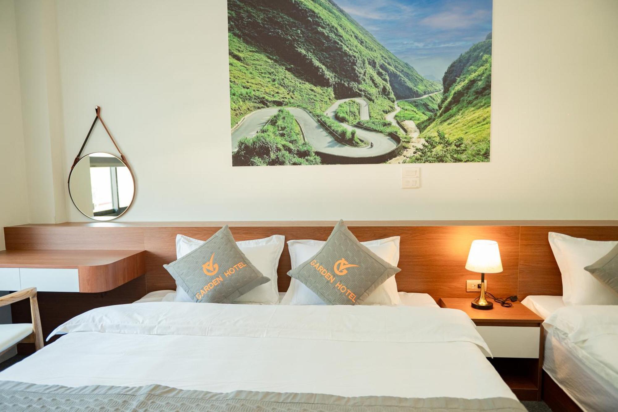 Garden Hotel II Ha Giang Exterior photo