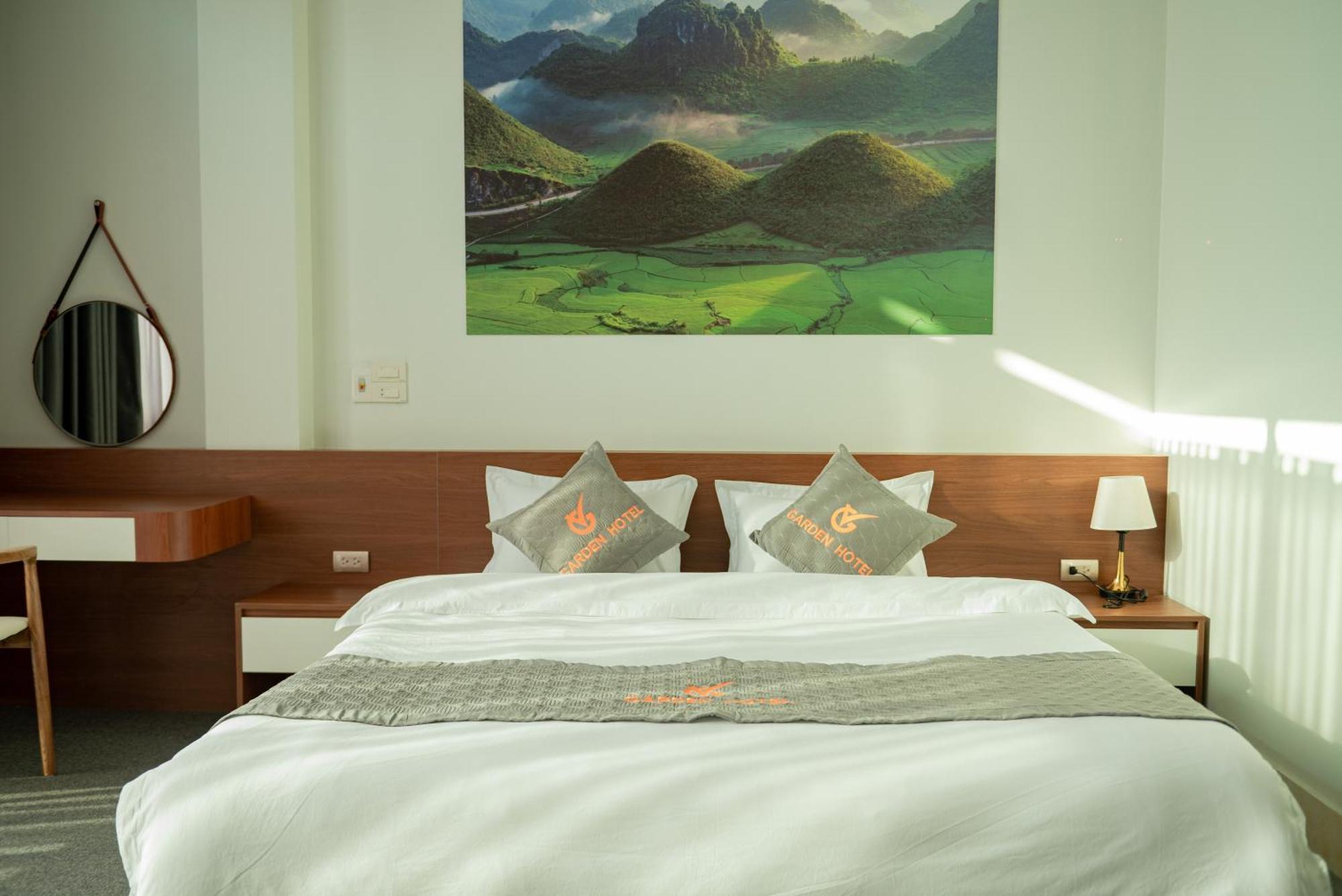Garden Hotel II Ha Giang Exterior photo